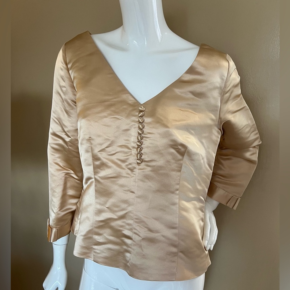 THE J. PETERMAN COMPANY Silk Blouse
